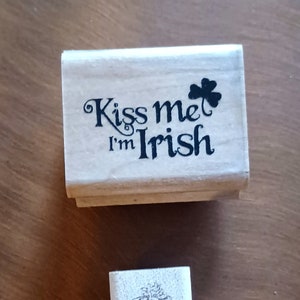 Kiss Me I'm Irish & Mini Pot of Gold Op hout gemonteerde stempels van Inkadinkado moeilijk te vinden Ierland St. Patrick's Day