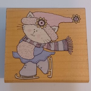 Schlittschuhlaufen Sabrina Katze Vintage Holz montiert Stempel von A1430E Rubber Stampede Katze Miau Katze