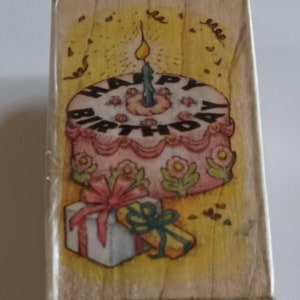 Happy Birthday seltener Vintage Stempel mit Holzaufhängung 574F von Hero Arts