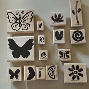 Absoluut decoratieve Flutterbys en in 2 stappen geverfde tuin Sets met 2 vlinders op hout gemonteerde stempels Stampin' Up Vintage HTF