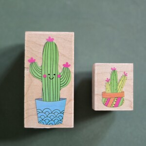 Timbro in gomma montato su legno con 2 cactus Sagauro, cactus, paesaggio desertico, piante senza marchio, botanica, Cactaceae