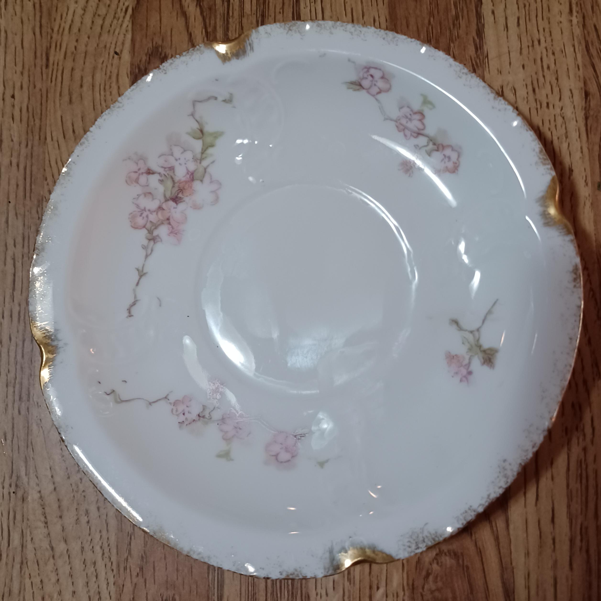 Antique 1890 - 1906 Victorian Rosenthal Tilly Bavaria Scallop Gold