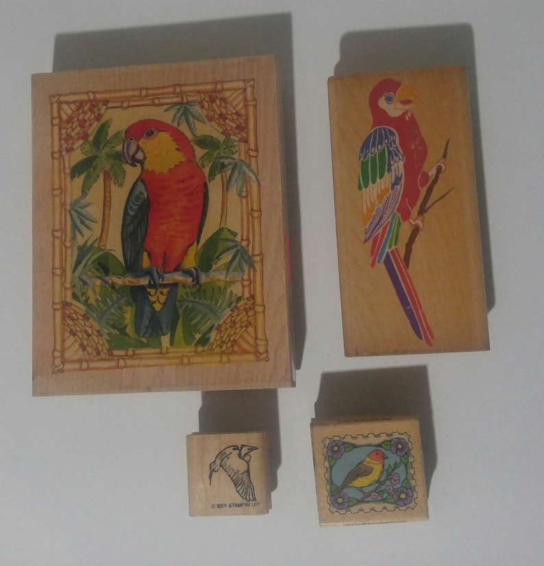 4 Stunning Bird Wood Mounted Rubber Stamps extra large Parrots Crane vintage crafts