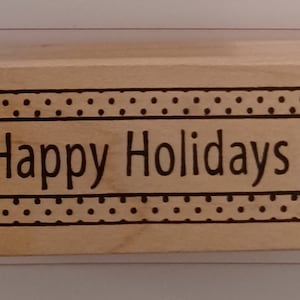 Happy Holidays op hout gemonteerde rubberen stempel van Outliners Rubber B481