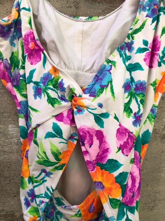 Floral 80s Swimsuit - image 3