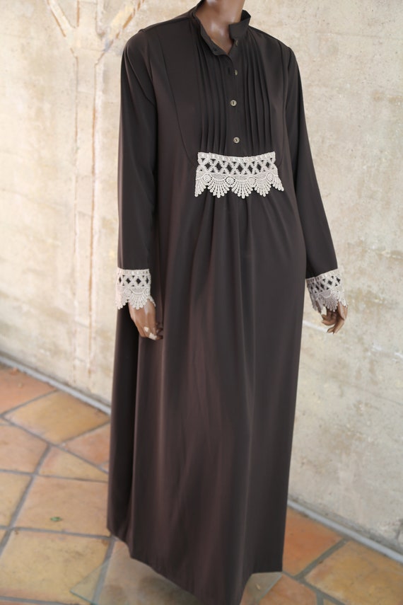 Beautiful Black Kaftan Dress Large Long Gothic Bo… - image 7