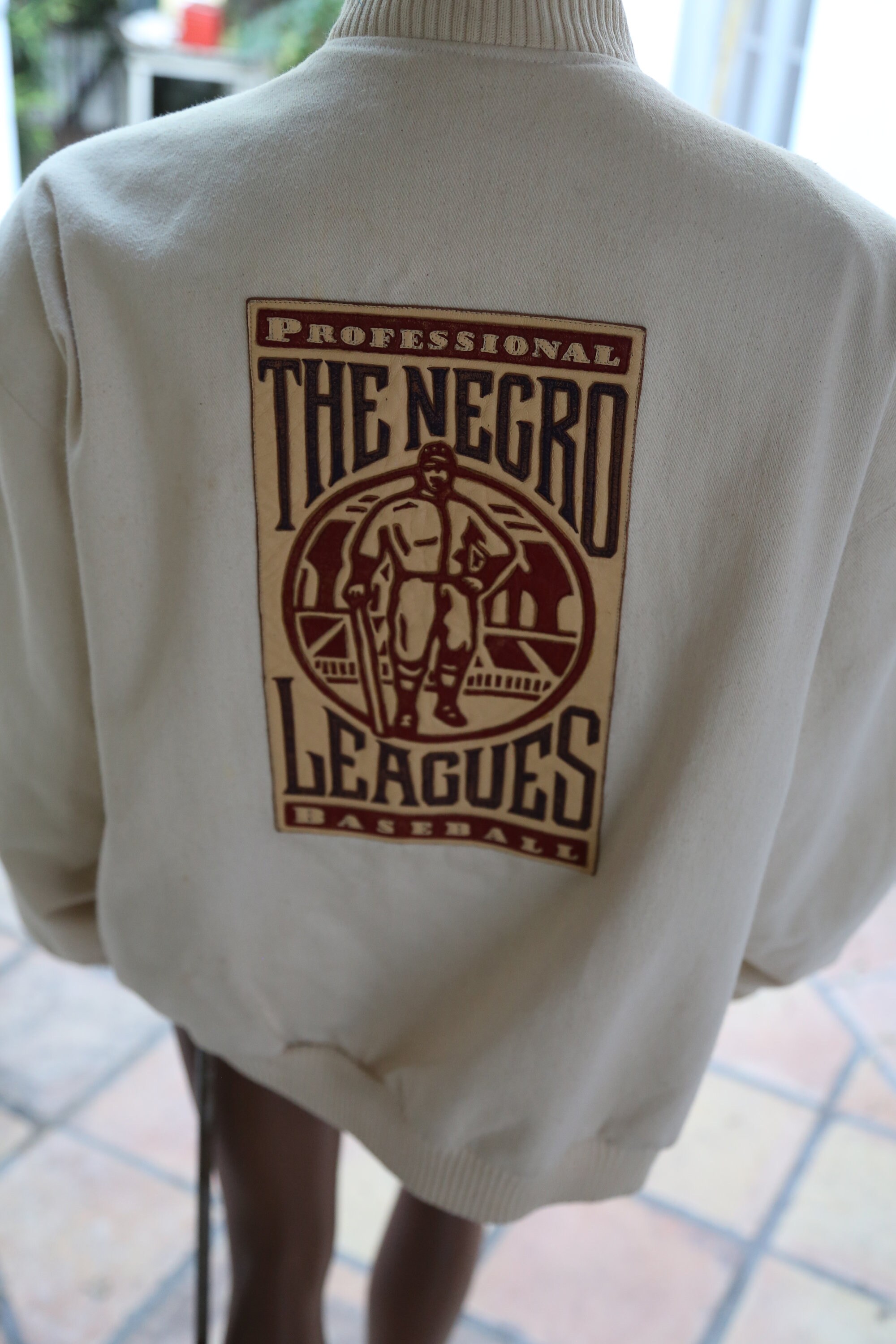 1917 professionnel la veste de Baseball blanc Negro Leagues Made in USA des années 80 Remake de Baseball Fan Chicago patché génial Lettermans veste RAD 1917 1917 1917 professionnel la veste de Baseball blanc Negro Leagues Made in USA des années 80 Remake de Baseball Fan Chicago patché génial Lettermans veste RAD f4706b
