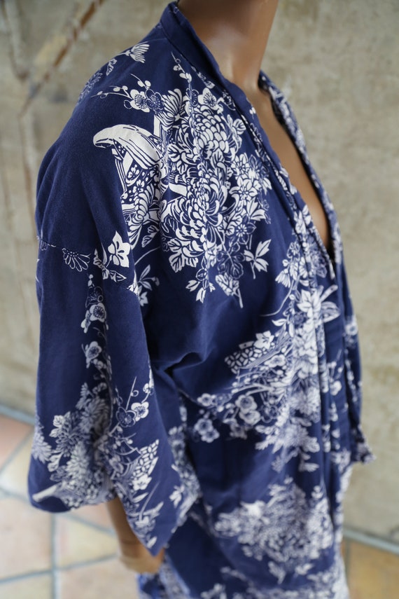 1990s Royal Bluie Asian Kimono Women's Outerwear Flor… - Gem