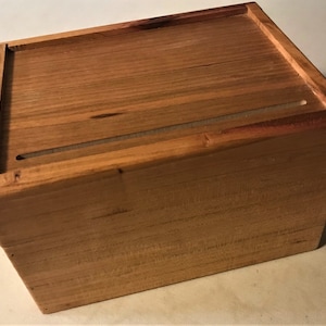 Caixa de cartões de receitas para 4 x 6 cartões de receitas, incluindo slot na tampa para segurar o cartão enquanto cozinha