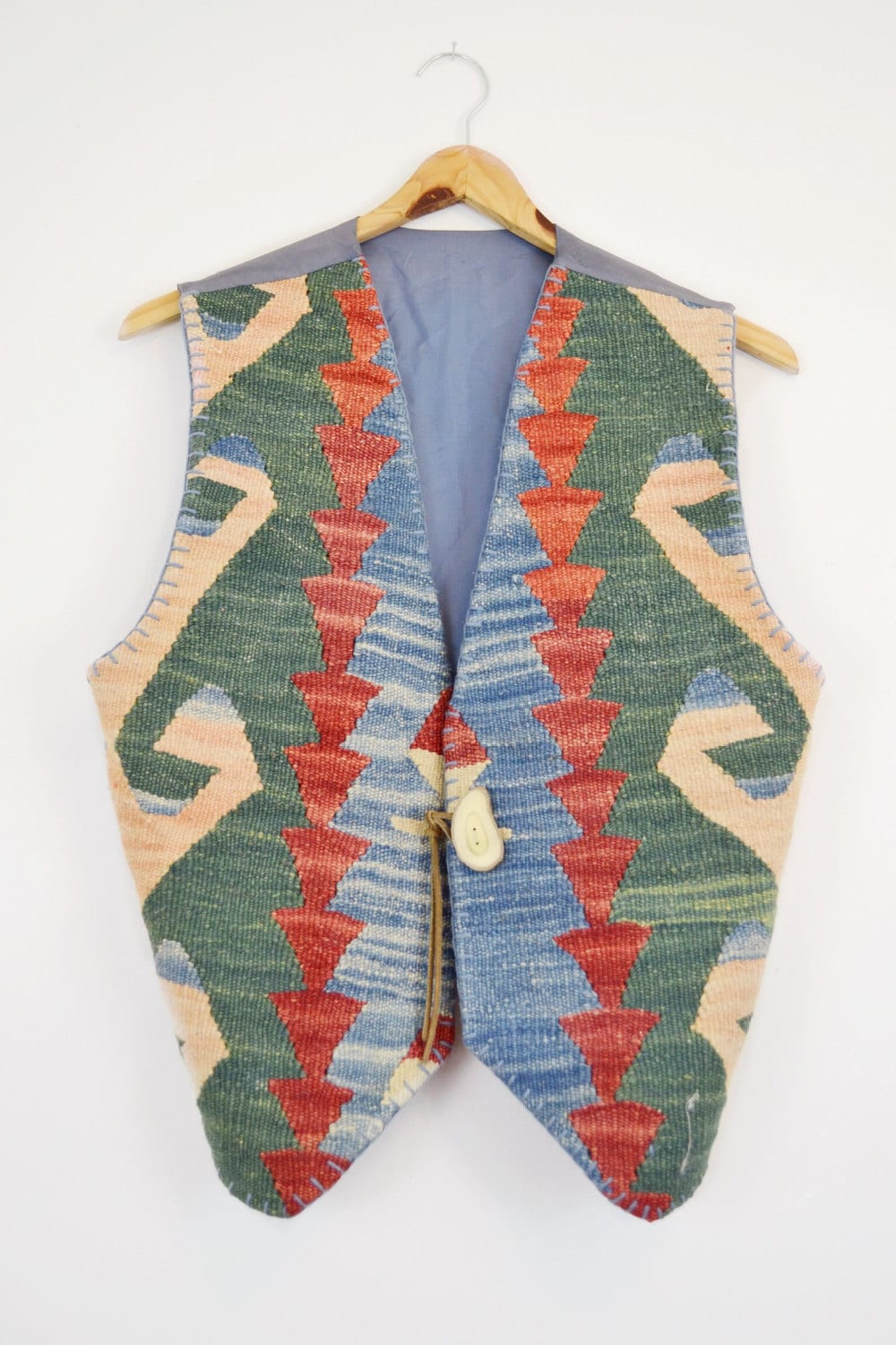 Gilet en tapisserie des années 70 - France