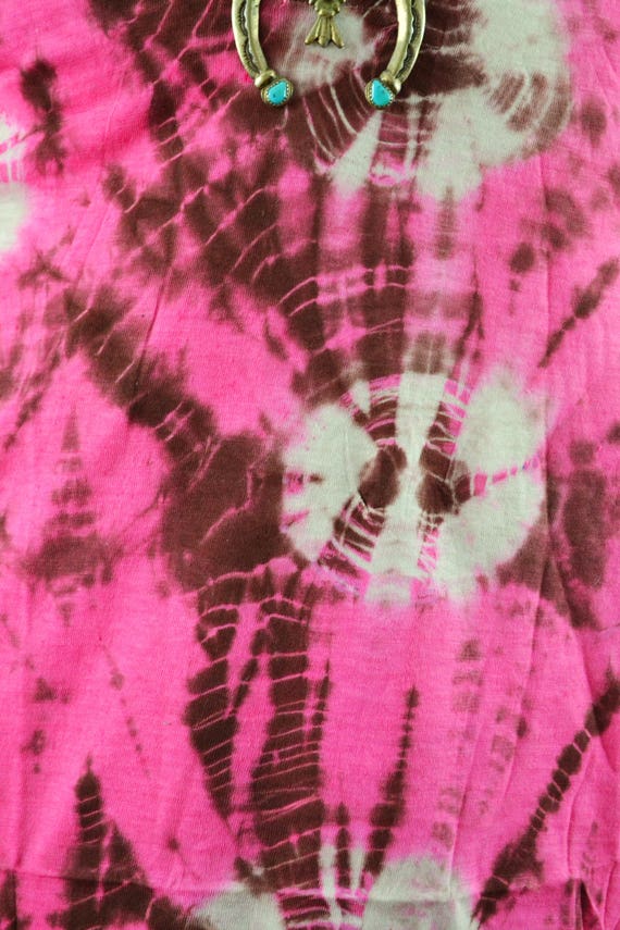 Pink 70s Tie Dye t-shirt | 1970s vtg Deadstock In… - image 4