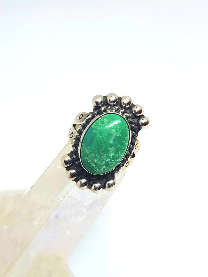 Sterling Silver Ring ft. Turquoise Cabochon Size 5 image 1