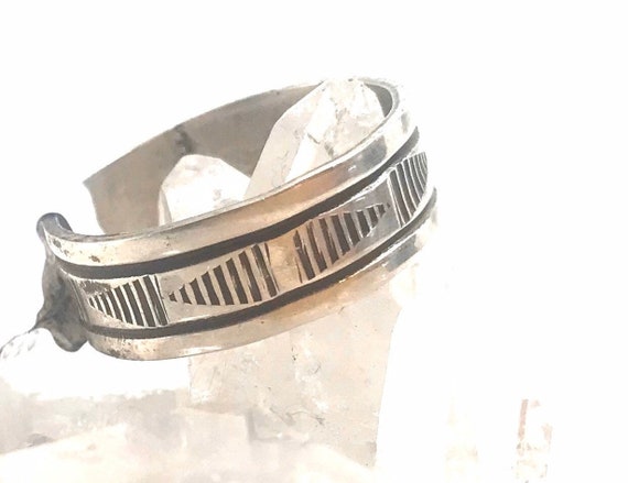 Navajo Handmade Rick Enriquez Sterling Silver Ring - Size 8