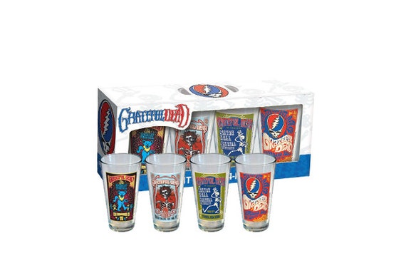 Collectible Grateful Dead Pint Glasses 4-Pack Officially Licensed Dead and Company 4 Iconic Shows Ithica Beacon Winterland American Deadhead