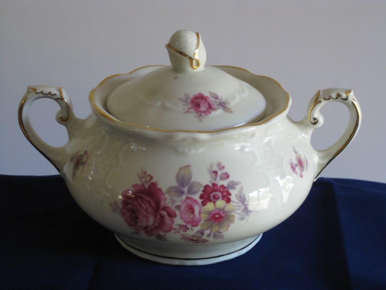 Vintage Mosa Maastricht porcelain china sugar bowl rose pattern with gold trim