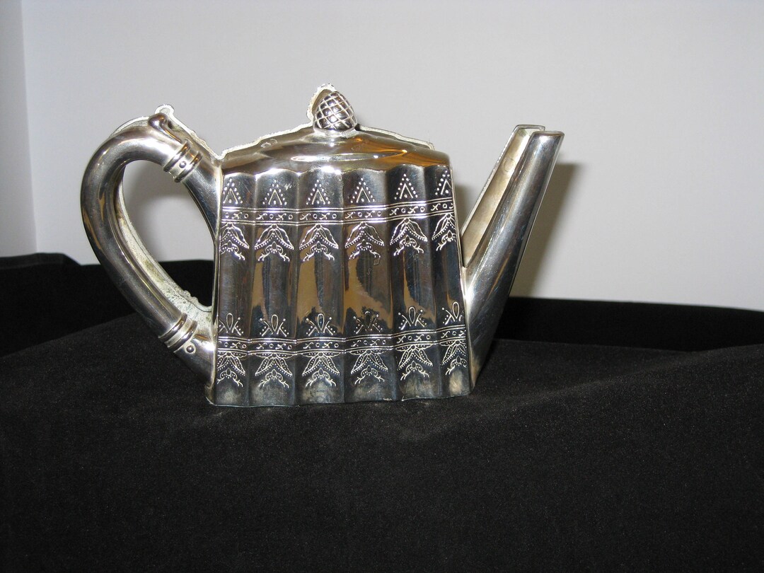 Vintage Godinger Silver Plated Decorative Teapot Napkin Holder With