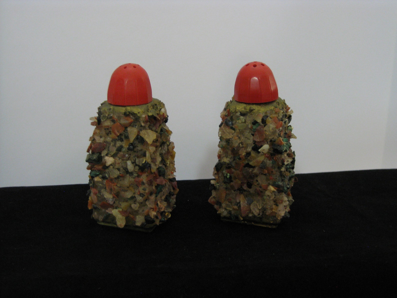 Vintage Unique Rock Salt and Pepper Shakers From Knotts Berry Farmrock