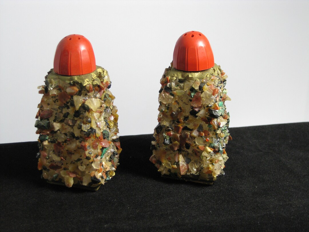 Vintage Unique Rock Salt and Pepper Shakers From Knotts Berry Farmrock