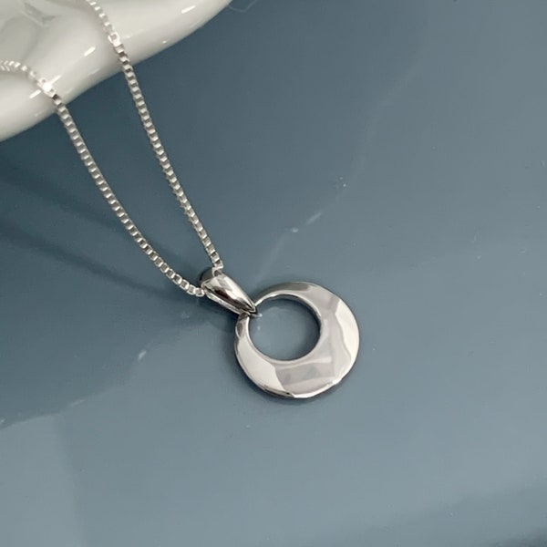 Sterling Silver Circle Necklace, Minimalist Necklace, Layering Necklace