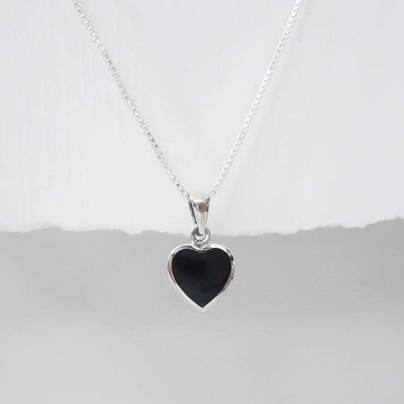 ネックレス・ペンダント Baby Heart Black Necklace Little Black Heart Necklace - Etsy