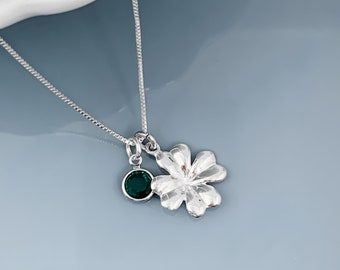 Small Sterling Silver Four Leaf Clover Necklace, Lover Necklace, Best Friend Gift Necklace, St Patrick's Day Necklace, Irish Necklace