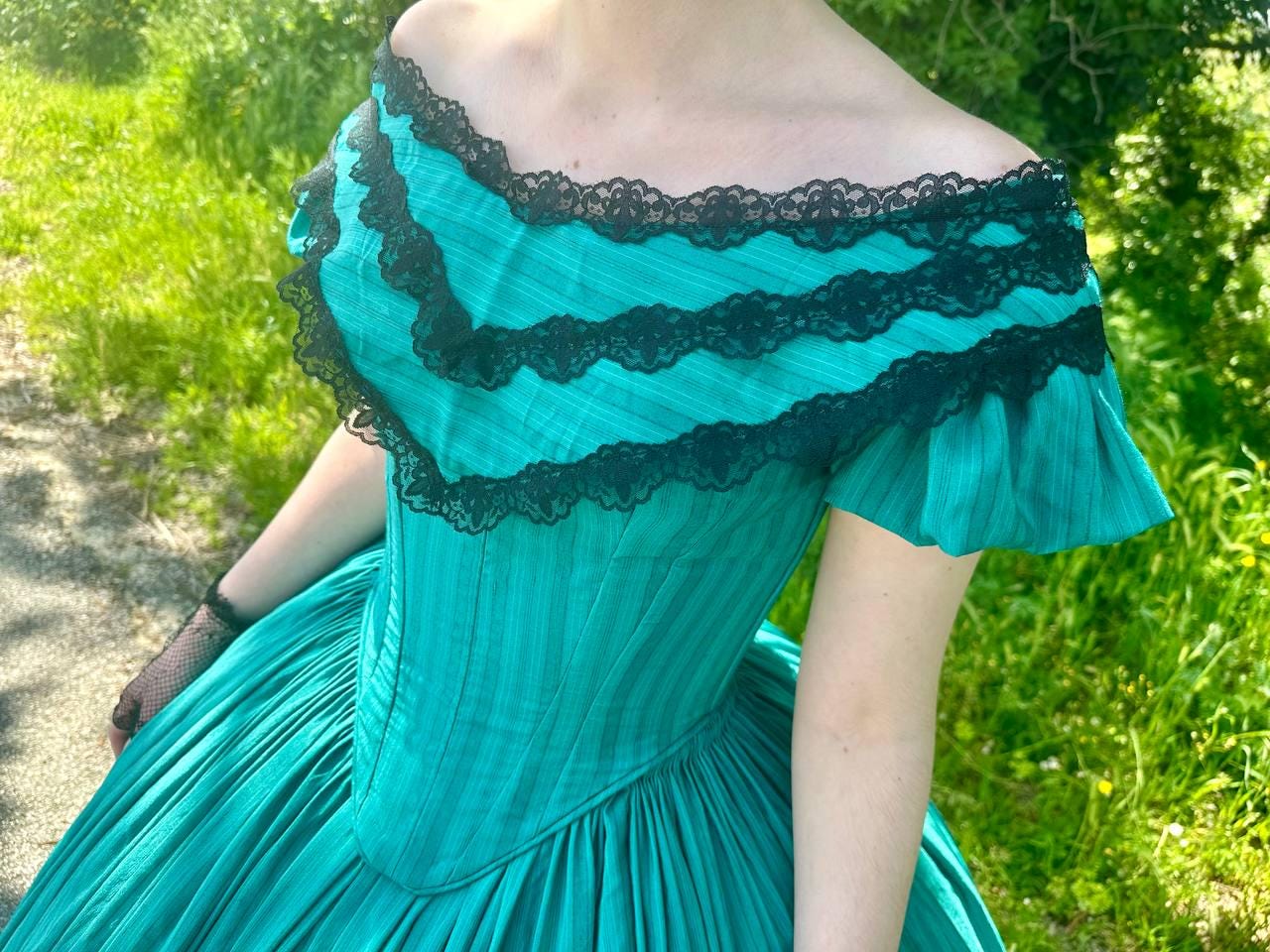 deadly green arsenic dresses The Deadly History Of Green Victorian Gowns Eternal Goddess