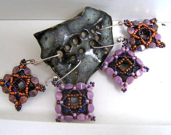 Tutorial/Pattern earrings PDF  in English  (Swarovski square)