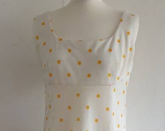 vintage sans manches Off White Yellow Spot Maxi Dress / Robe longue faite à la main des années 70