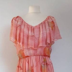 70s Vintage Maxi Peach Floral Dress Small