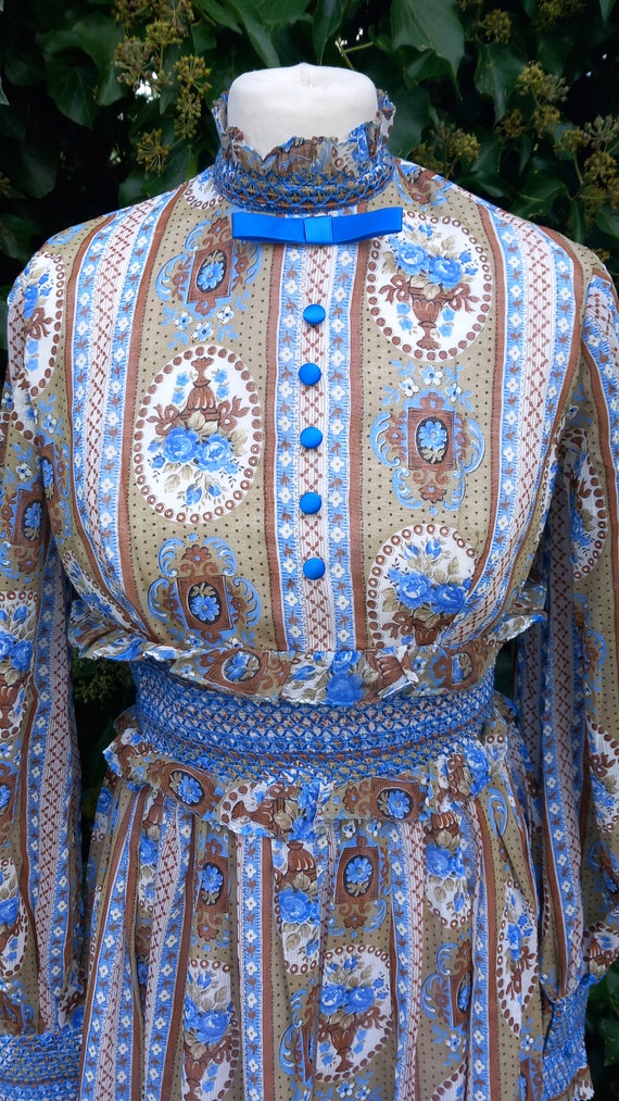 Vintage 70s Blue Floral Maxi Dress - image 2