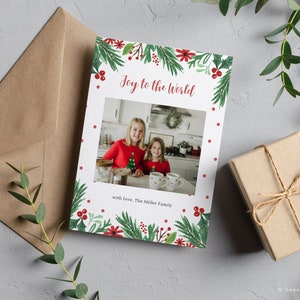 Aquarel kerstkaartsjabloon Canva, Holly Berry kerstfotokaart, vakantiefotokaartsjabloon, bewerkbare kerstkaart downloaden afbeelding 1