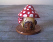 Casa de mu&ntilde;ecas 12 casa de hadas escala miniatura sapo taburete