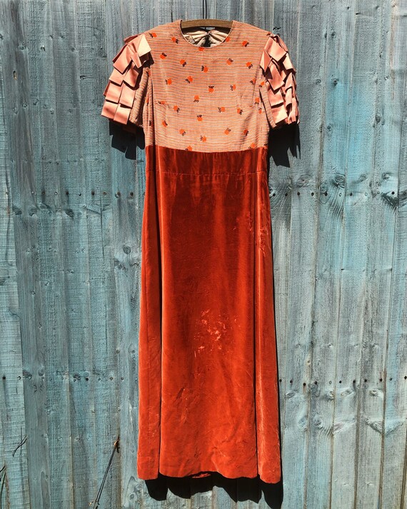 1930s Vintage Silk Velvet Dress with Ribbon Tassel