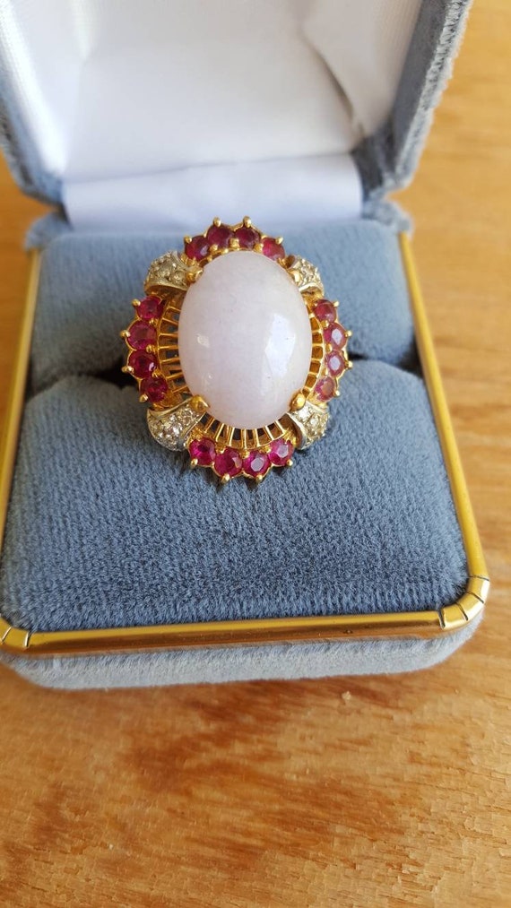 Ruby and jade 14k gold ring