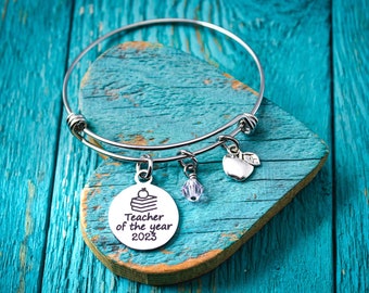 Teacher of the year, Silver Bracelet, Charm Bracelet, Gift for, Teacher, Teaching assistant, Personalized, End of year, Teacher Appreciation