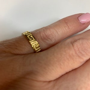 14k Yellow Gold Greek Key Design Ring. image 4