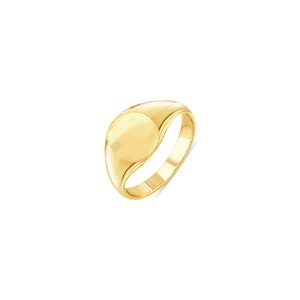 14k solid gold Baby Signet ring. Engravable ring, pinkie ring.