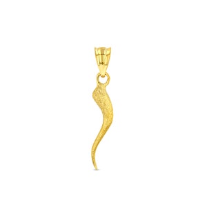 14k Massivgold 3 dimensionaler italienischer Hornanhänger. Glücksbringer Anhänger.