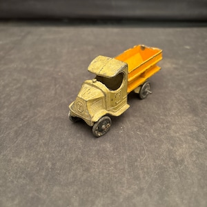 Vintage 1925 Tootsie Mack Coal Truck