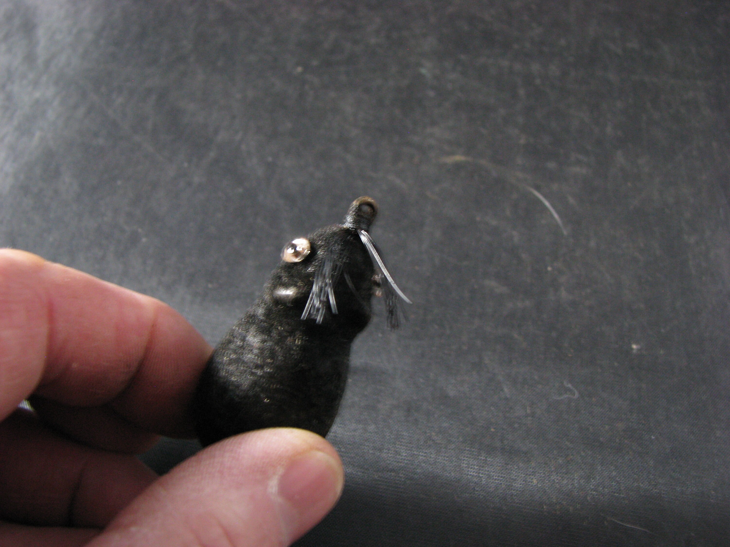 2) ancien leurre de pêche vintage souris flottante appât à 2) ancien leurre de pêche vintage souris flottante appât à