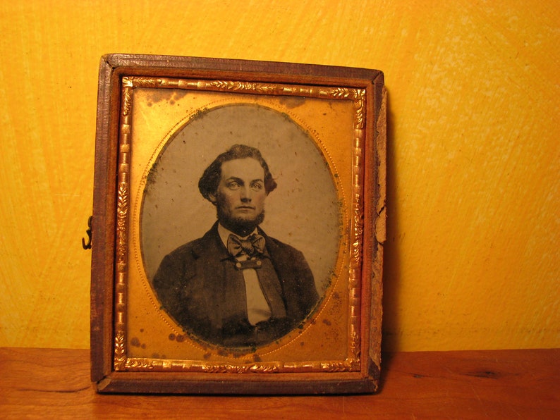 Vintage Ambrotype Portrait of a Man 54 image 1