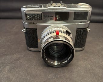 Vintage Braun Paxette Automatic 35mm Rangefinder Camera