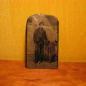 Antique c. 1860 Civil War Tintype (21)