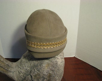 Vintage Woman's Hat