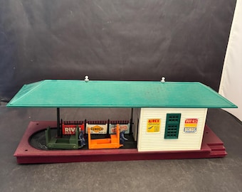 Vintage Lionel Automatic Freight Station No. 356 With Original Box