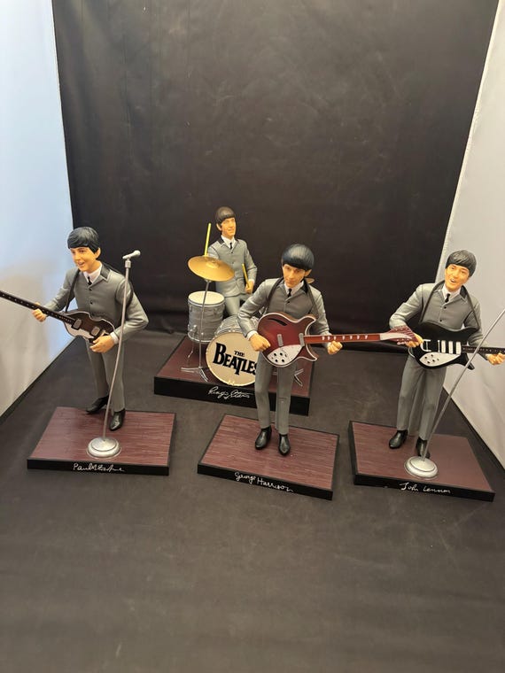 ハミルトン ビートルズ フィギュアセット - Etsy 日本