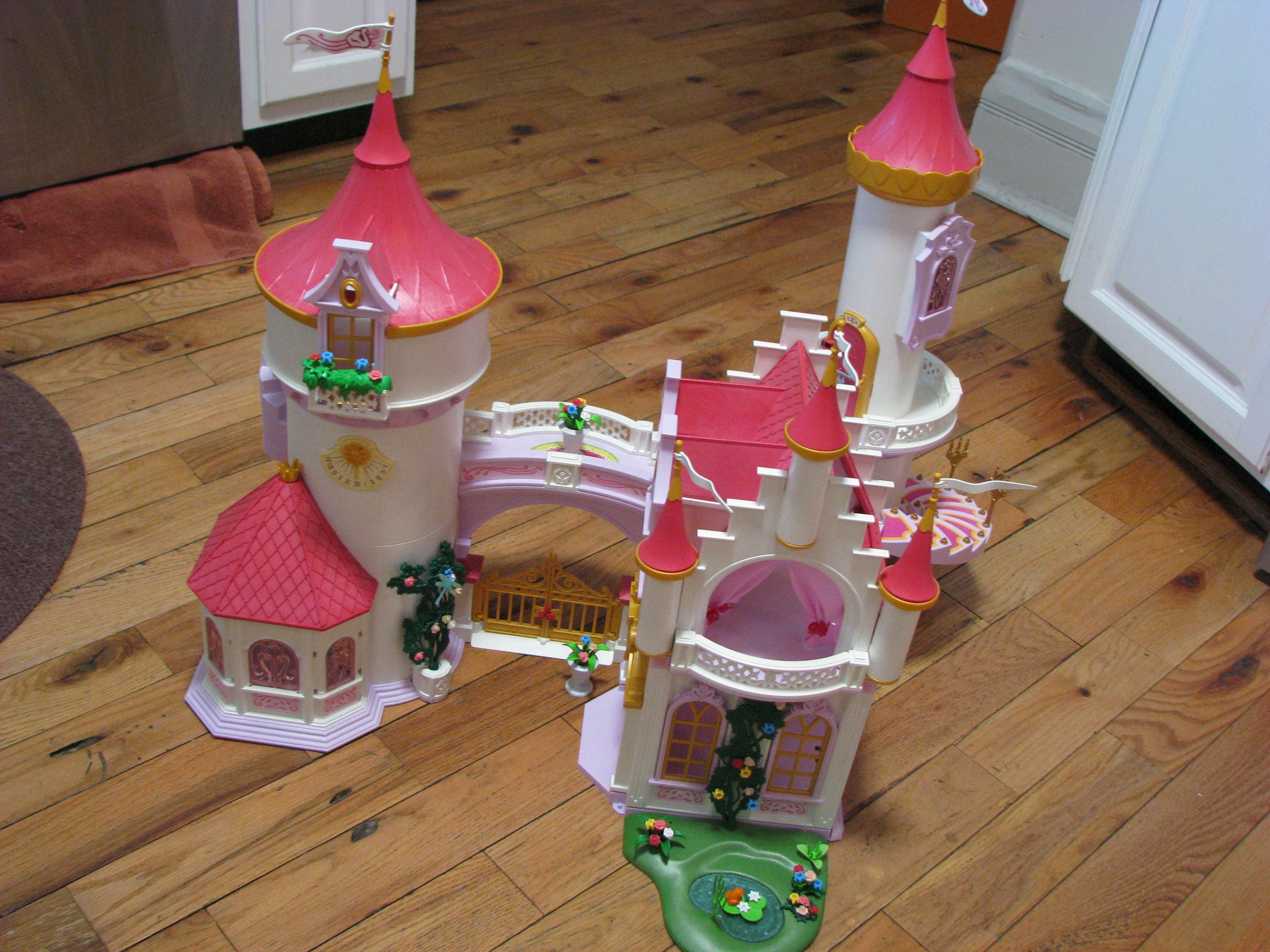 Vintage Playmobil Fairy Princess Castle UK