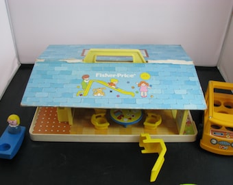 Fisher Price Little People, #929 Play Family Nursery School,