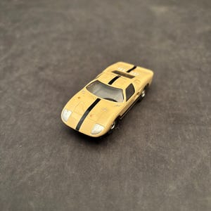 Vintage Aurora T-Jet Ford GT