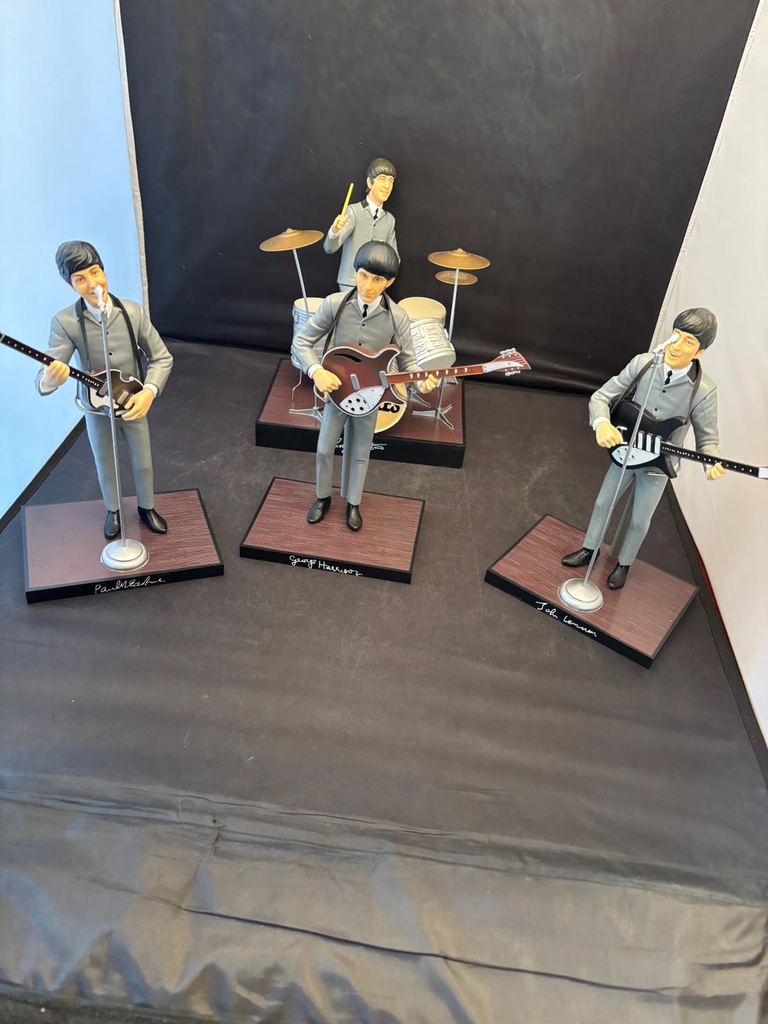 ハミルトン ビートルズ フィギュアセット - Etsy 日本